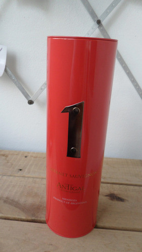 Lata Vino Antigal (vacia) 0