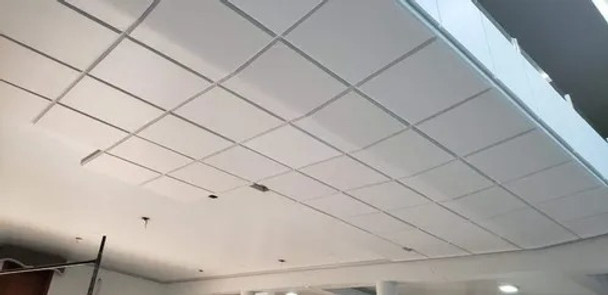 Isolamento Acústico Decorativo Branco  62,5cmx62,5cmx2,5cm 0