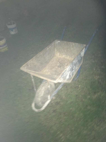 Carretilla De Construc.muy Buena Pesada Con Puño Para Agarre 0