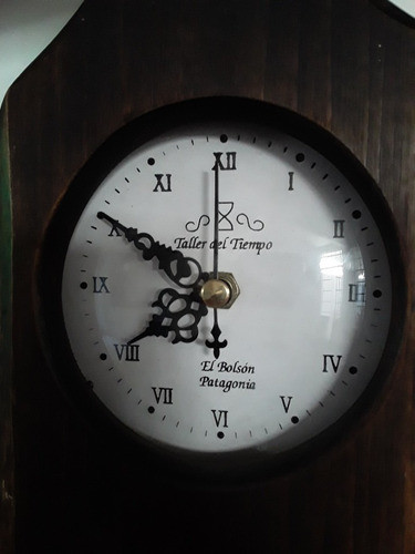 Reloj De Mesa Artesanal. Taller Del Tiempo. El Bolsón. 0