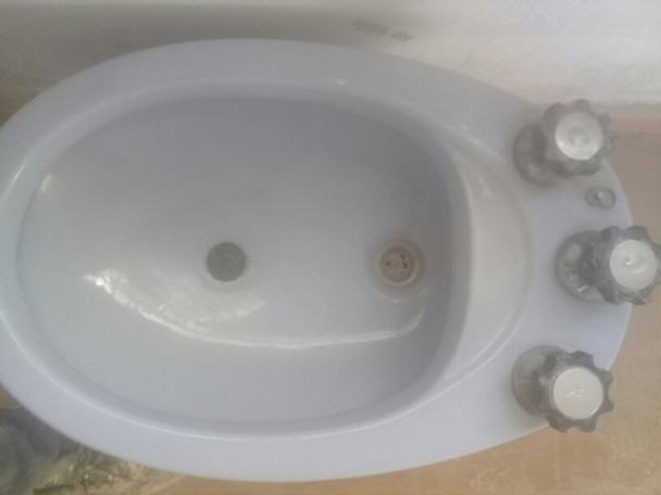 Bidet Marca Ferrum Línea Andina 0 Bidet Marca Ferrum Línea Andina 0