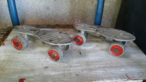 Juguete Antiguos Patines De Aluminio De Coleccion 0