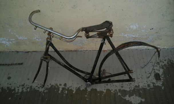 Bicicleta  Antigua De Varilla De Niño 0