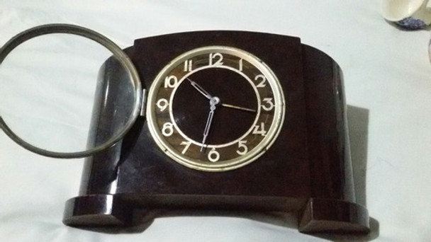 Reloj De Mesa Antiguo Art Deco.alto 17cm Y Ancho 24.5cm (83) 0
