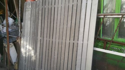 Cortina Enrollar Aluminio Con Detalle Ganchos 157cm Ancho 0