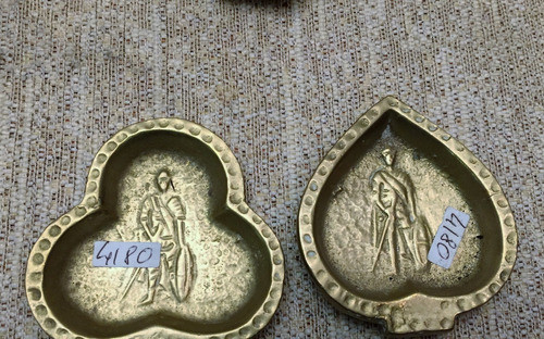 Par De Ceniceros Bronce - La Casa De Honduras (4180) 0