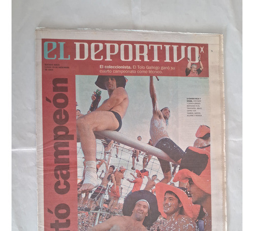 Clarín. Newell's Campeón Apertura 2004 0