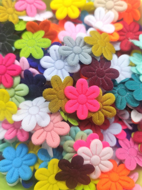 Mini Flor Em Tecido Para Aplique 100 Peças Cores Sortidas 6 Mini Flor Em Tecido Para Aplique 100 Peças Cores Sortidas 6
