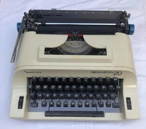 Máquina De Escribir Remington 20 0
