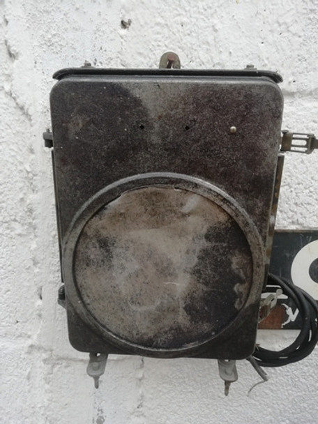 Caja Metálica De Electricidad Antigua 0