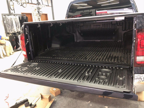 Vw Amarok Cubre Caja Anclaje Original 0