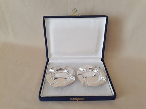 Estuche Con Dos Ceniceros Bañados En Plata De Casa Wright 0