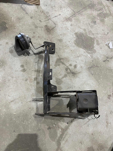 Suporte Farol Direito Bmw 320i 2014 2015 2016 2017 0