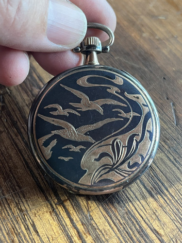 Bonito Antigo Relógio Áurea Medalhas De Ouro 1905 Funciona 0