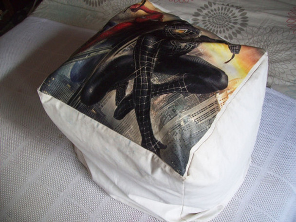 Puff Almohadon Vinilico Cuadrado Del Hombre Araña 0 Puff Almohadon Vinilico Cuadrado Del Hombre Araña 0