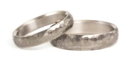 Alianzas Boda Titanio Martillado Diseño Único  (00021_4n5n) 0