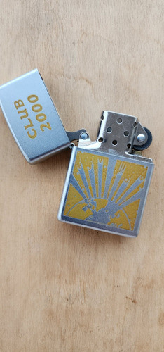 Encendedor Zippo 0