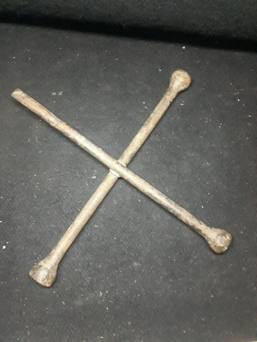 Llave Cruz 0