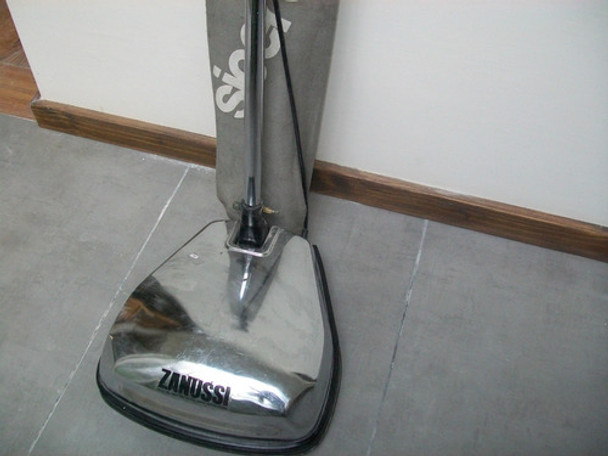 Lustradora Zanussi 0
