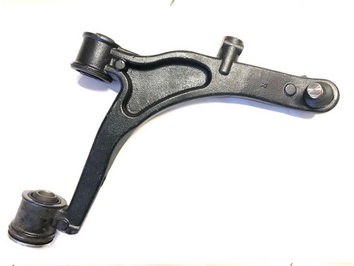 Parrilla Inferior Derecha Master Hasta 2009 Con Rotula 0