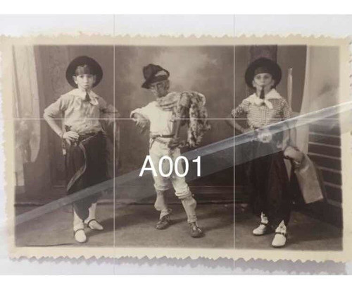 Antigua Foto Postal. Foto Rúbens. Asamblea 692 0