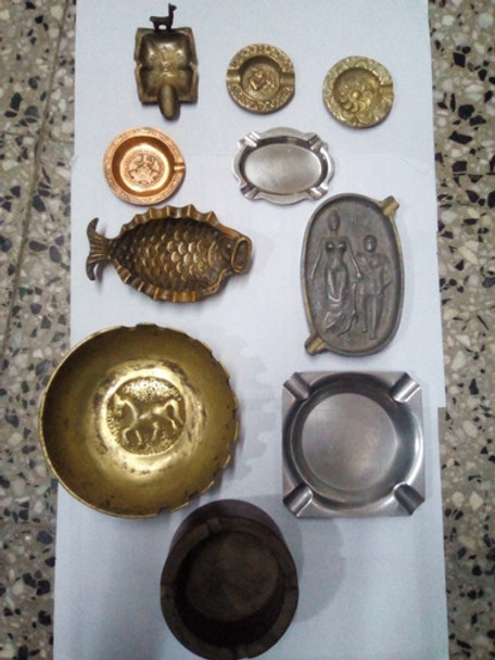 10 Ceniceros De Bronce Y Otros 0