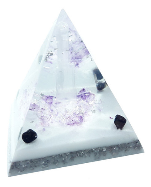 Orgonite Pirâmide Branca Lilás- Turmalina- Poderosa Proteção 0 Orgonite Pirâmide Branca Lilás- Turmalina- Poderosa Proteção 0