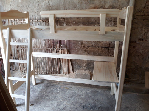 Cama Alta Con Bandeja Escritorio En Madera Maciza 0
