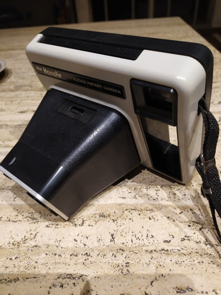 The Handle Kodak Instantánea 0