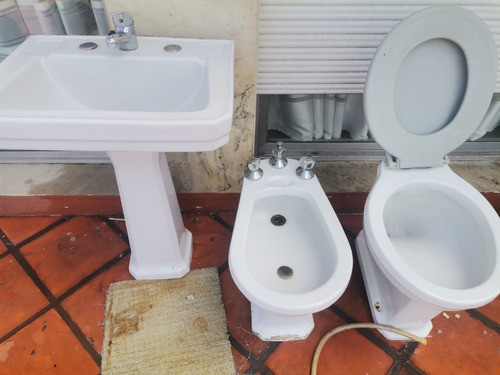 Juego De Bano Olmos Con Griferia 0