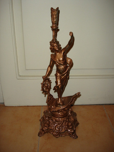 Escultura Antigua Metal Trabajado Color Cobre Marinero 0