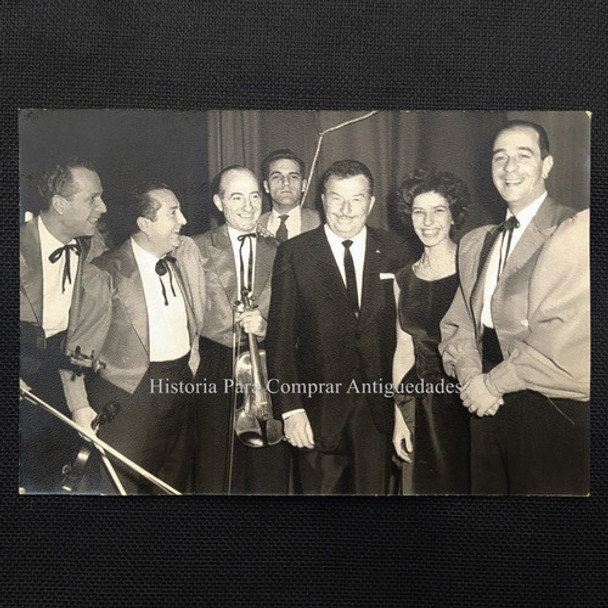 Fotografía Xavier Cugat Y Músicos Autografo 1960 0 Fotografía Xavier Cugat Y Músicos Autografo 1960 0