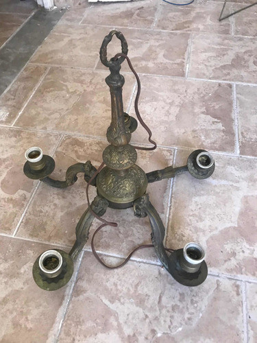 Araña De Bronce, 5 Luces . Antigua. Tamaño 46 Cm X 44 Cm Apr 0