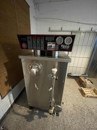 Fabricadora Continua Rinna 300lts 0
