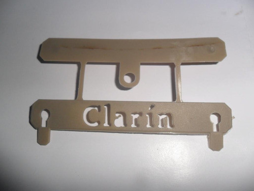 Publicidad Diario Clarin Manija Sosten Plastico 0