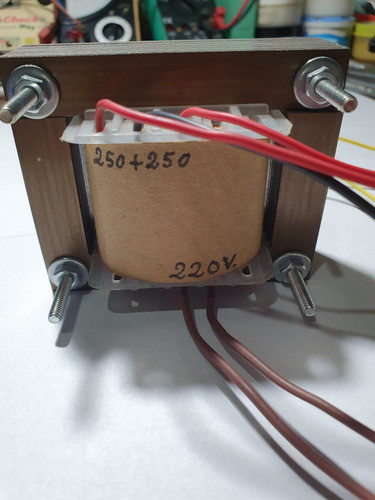 Radio Capilla / Transformador. 0