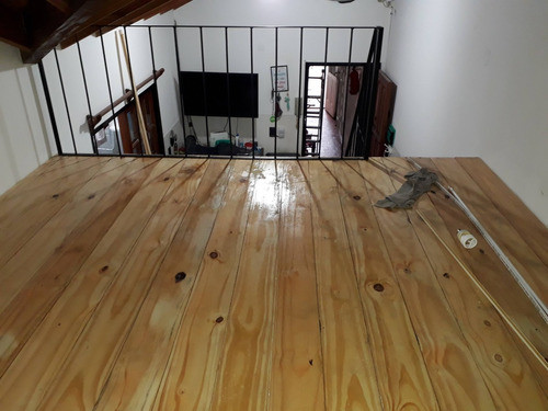 Entre Piso Madera Y Hierro A Medida 0