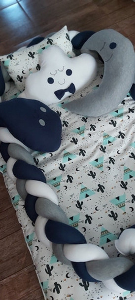 Chichonera Trenzada 3 Mt Más 3 Almohadones Con Formas 0