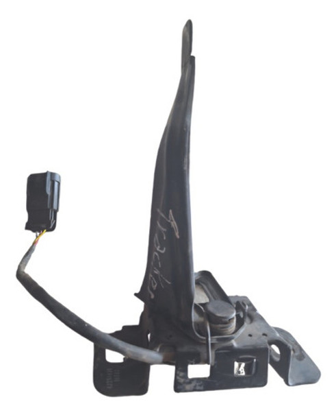 Cerradura Capot Chevrolet Tracker 13/17 Original 0