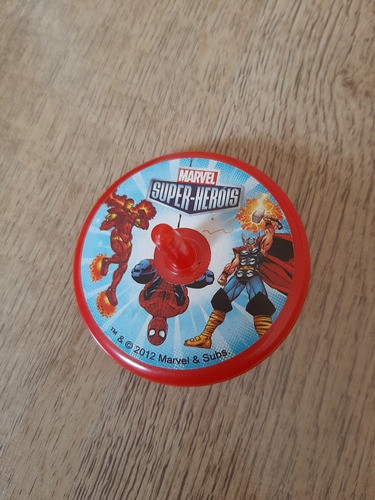Pião Marvel Super-heroes Usado 0