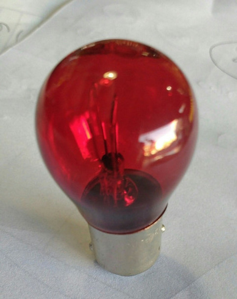 Lampara Roja 2 Polos Pata Despareja 21/5 W. Focus Ka Meriva 0 Lampara Roja 2 Polos Pata Despareja 21/5 W. Focus Ka Meriva 0