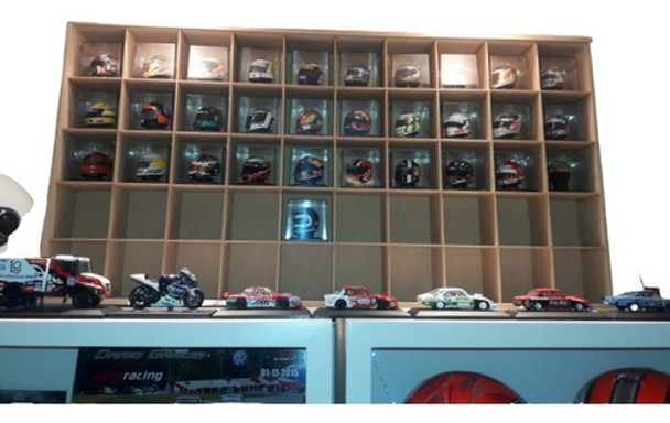 Exhibidor, Estantería, Repisa Para 50 Cascos Fórmula 1 0 Exhibidor, Estantería, Repisa Para 50 Cascos Fórmula 1 0