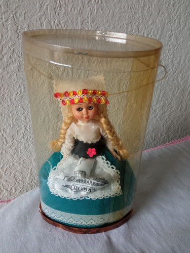 Muneca Tipica De Adorno Roma 0