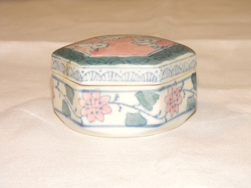 Antiguo Alhajero Chino 0