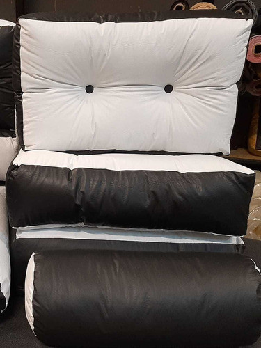 Kit Diván Cama  En Eco Cuero Combinado Bek 0