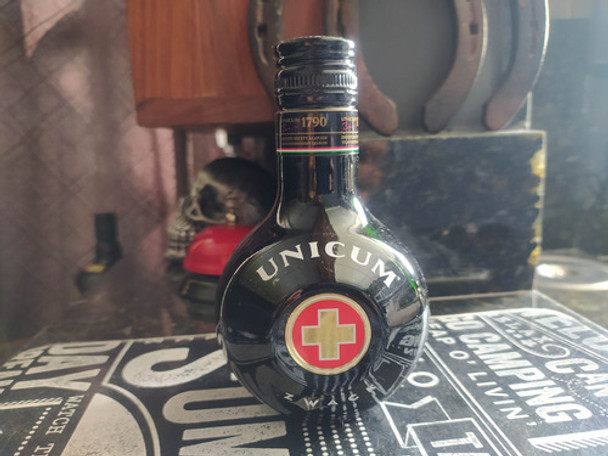 Licor Unicum Zwack 0 Licor Unicum Zwack 0