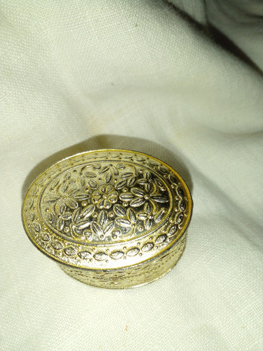 Pastillero Antiguo De.alpaca  Labrado A Mano 0