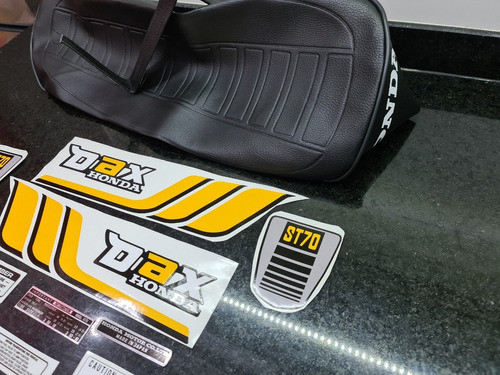 Honda Dax Combo Tapizado + Todos Los Calcos 1979/82 Completo 0