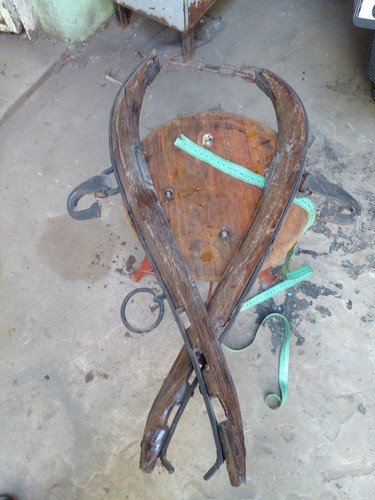 Subillo Antiguo Para Deco.apero Caballo 0