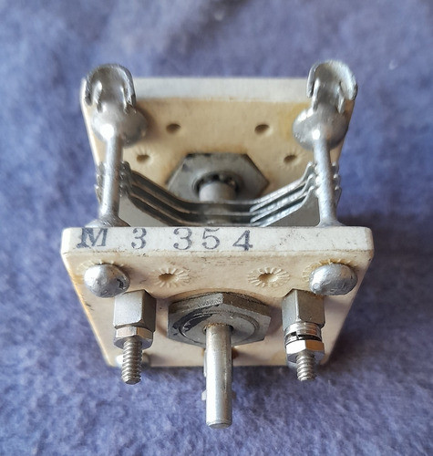 Capacitor Variable Doble 2 X 25pf Dieléctrico De Aire 0